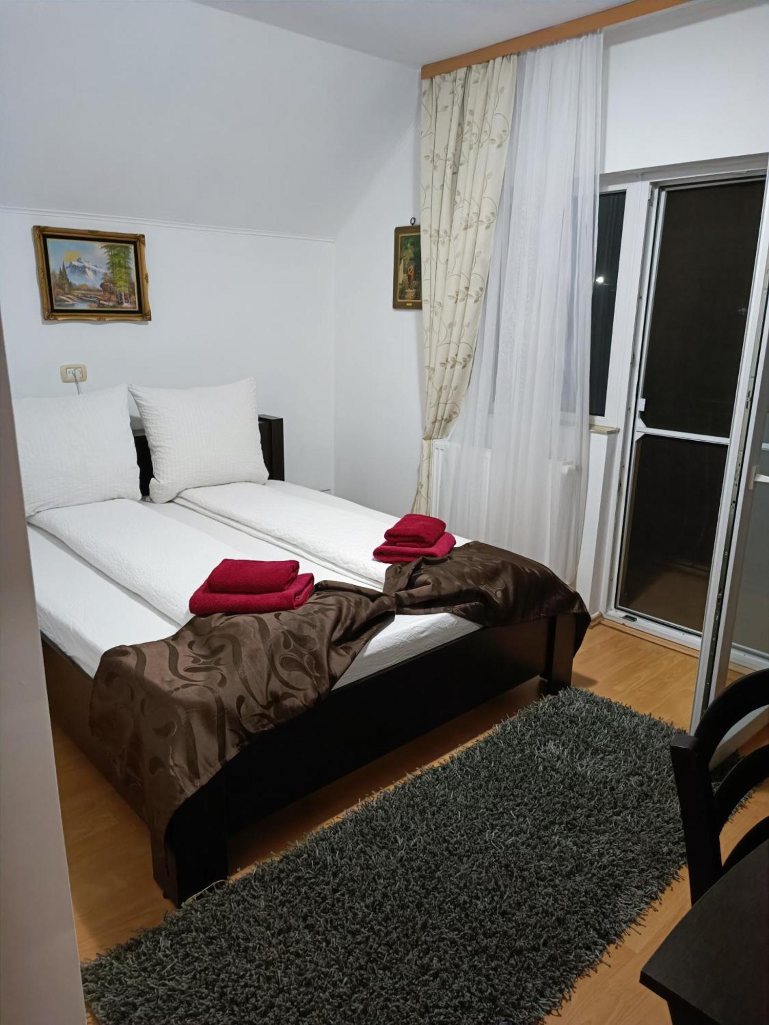 Family Pension Arad Zewnętrze zdjęcie