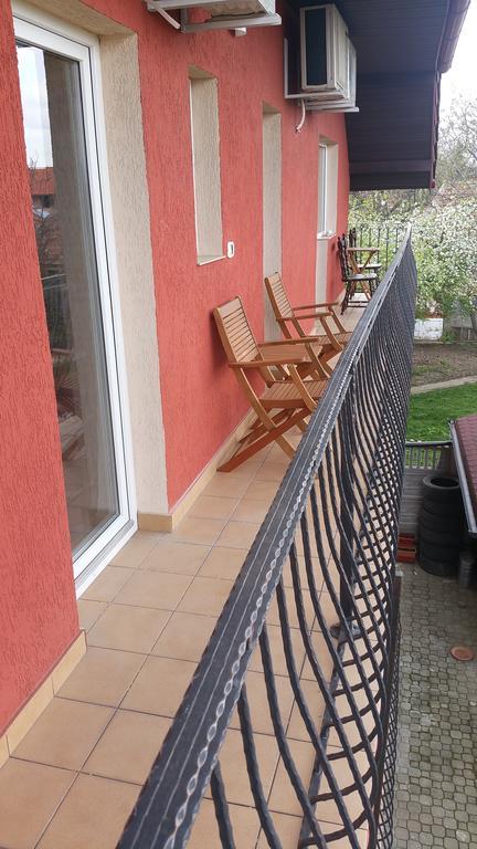 Family Pension Arad Zewnętrze zdjęcie