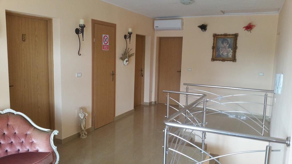 Family Pension Arad Zewnętrze zdjęcie